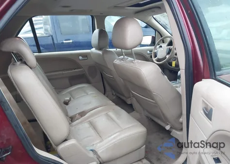 2005 Ford Freestyle Limited из США, поврежденный, VIN 1FMDK06165GA46972